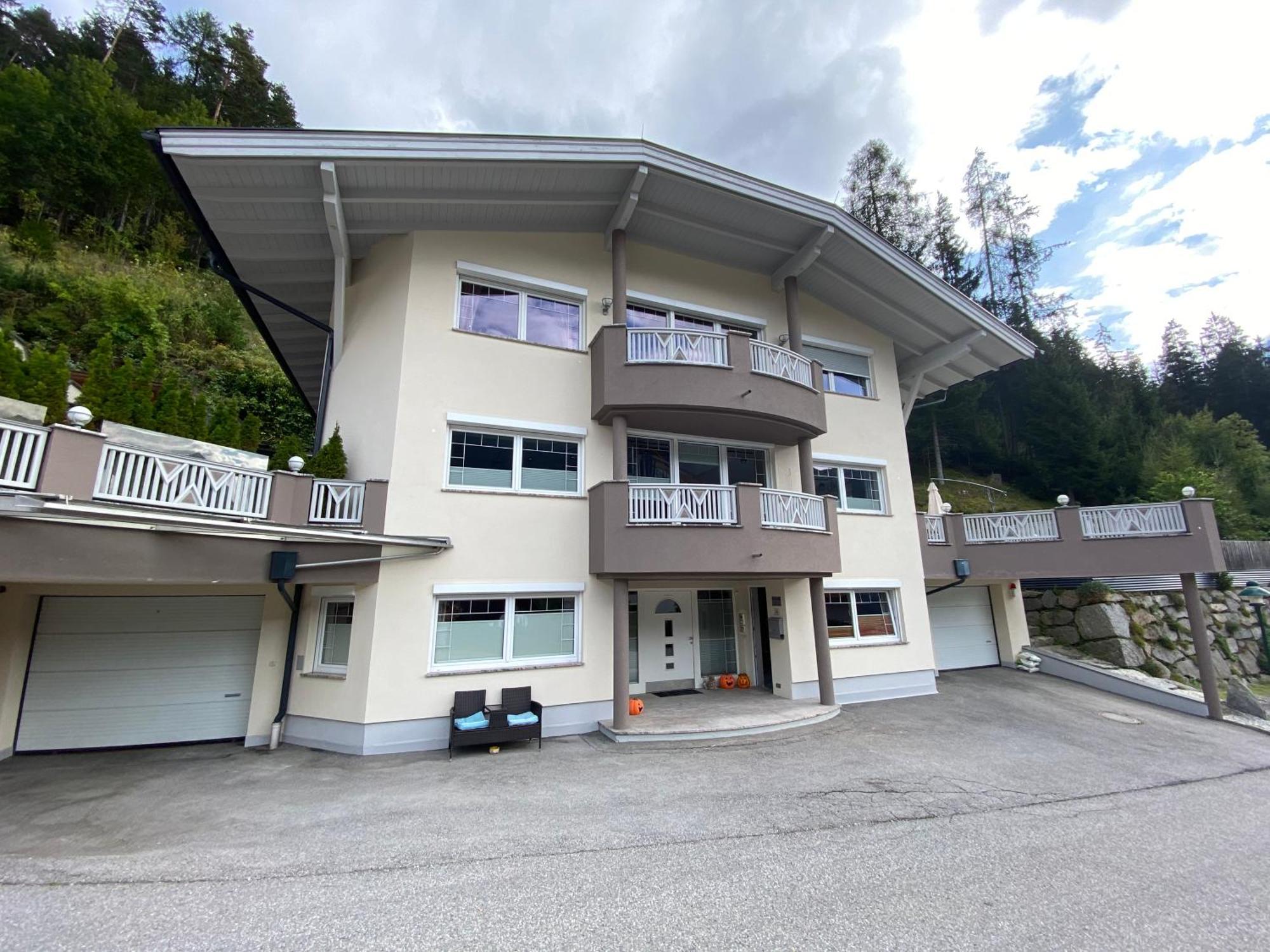 Ferien Haus - Ferienwohnung Lorena Neustift im Stubaital Ngoại thất bức ảnh